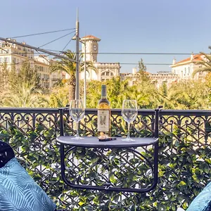 Le Jean Jaures - Refait A Neuf, Lumineux, Long Balcon, Jolie Vue, Wifi, Coeur Vieux-nice Apartment Nice