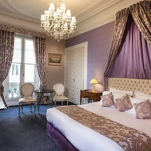 4* Hotel Claridge